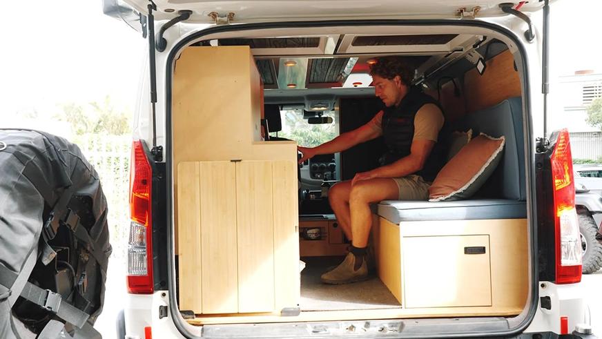 Экспедиционный Toyota HiAce построили в Австралии