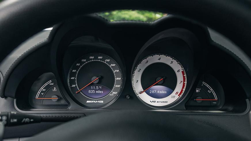 Редкий Mercedes-Benz SL 65 AMG Black Series уйдёт с молотка