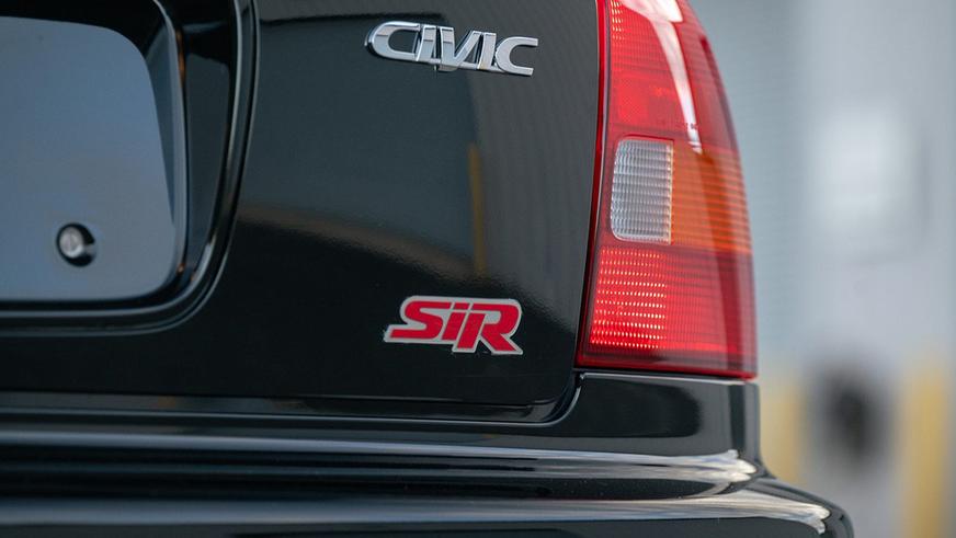 В США нашли новый Honda Civic SiR 1996 года выпуска