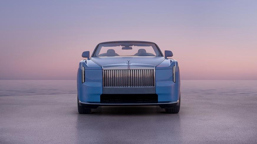 Rolls-Royce показала лимитированный родстер Nightingale