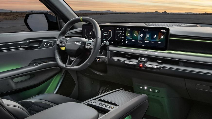 Электрокроссовер Kia EV9 получил 500-сильную версию GT