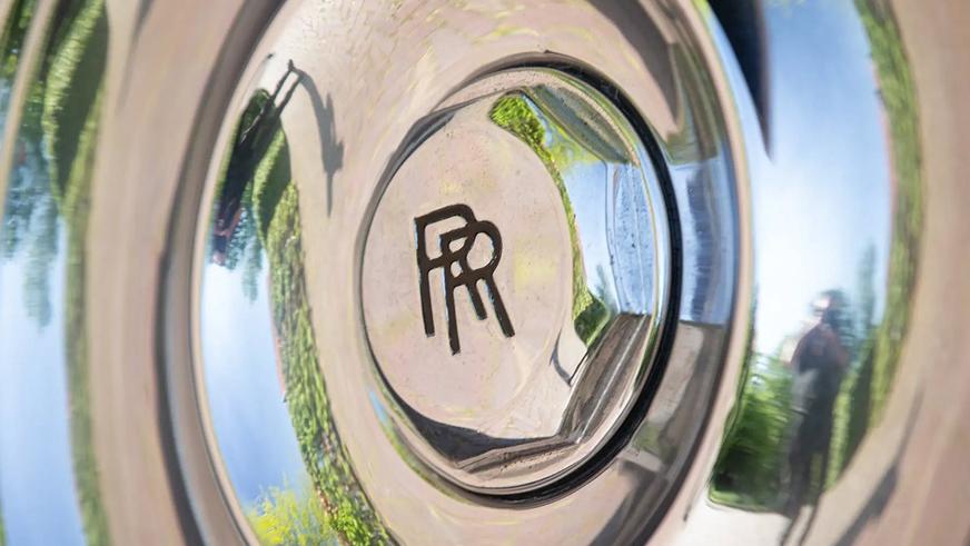Крайне необычный Rolls-Royce продадут в Италии