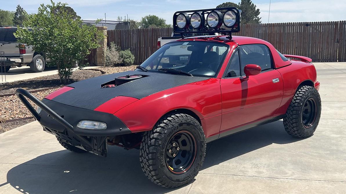 Жол талғамайтын Mazda&nbsp;MX-5 аукционға шықты