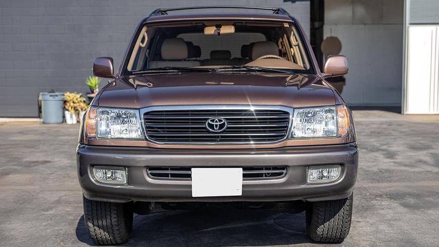 Во сколько оценят Land Cruiser 100 почти без пробега