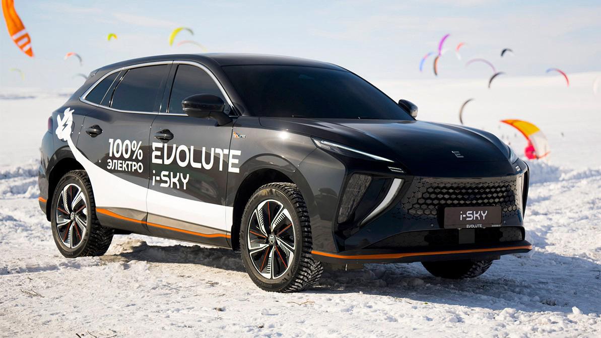 Линейка российской марки Evolute пополнилась третьим электромобилем