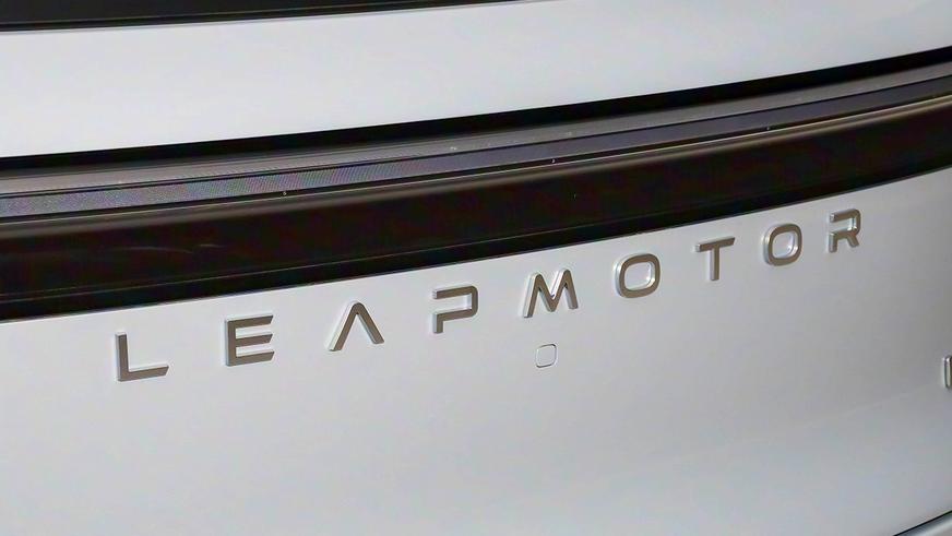 Leapmotor выпустит гибрид с батареей рекордной ёмкости