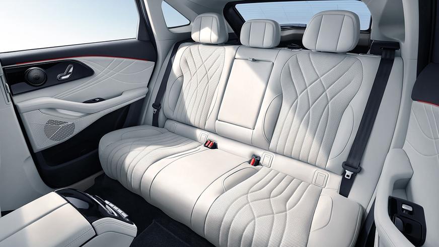 Кросс-купе RX официально стало самым дорогим Exeed в России