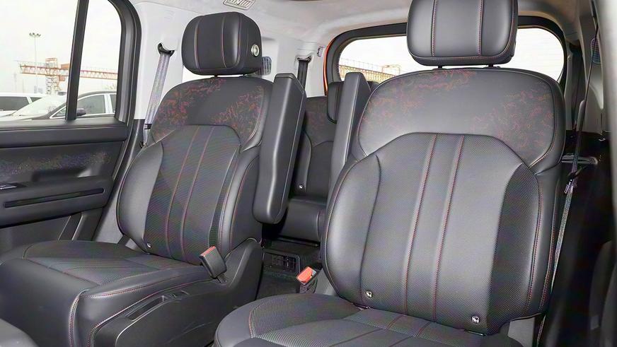 Новый Jetour стал первым автомобилем, форсировавшим реку Янцзы