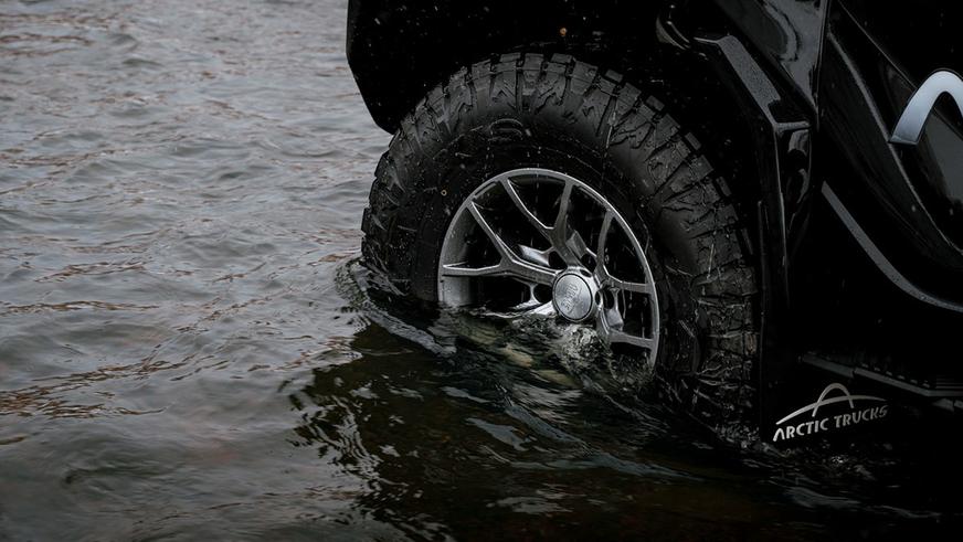 Tank 400 стал внедорожнее с доработками студии Arctic Trucks