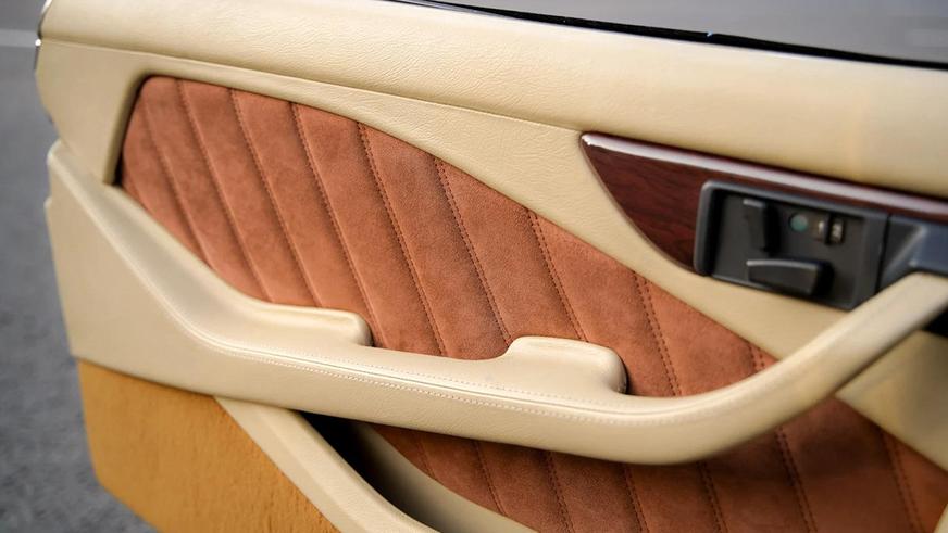 Mercedes-Benz С126 продают за 60 млн тенге на Kolesa.kz