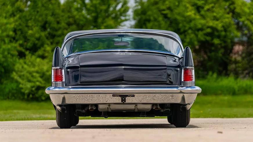 Уникальный Chrysler с необычным дизайном выставят на торги