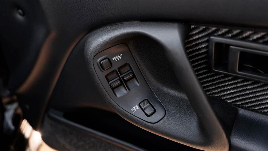 Toyota из 1980-х продают за 10 млн тенге на Kolesa.kz