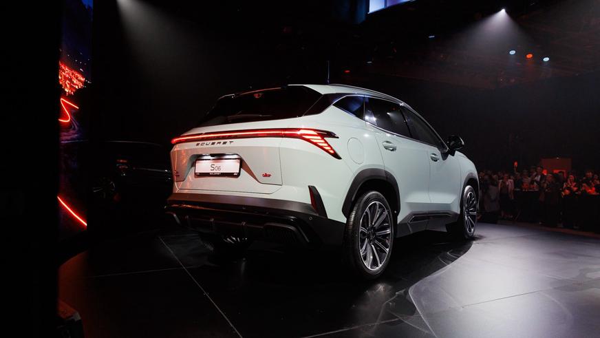 Марка Soueast запустила продажи в Казахстане. Что это за бренд и сколько стоят их модели?