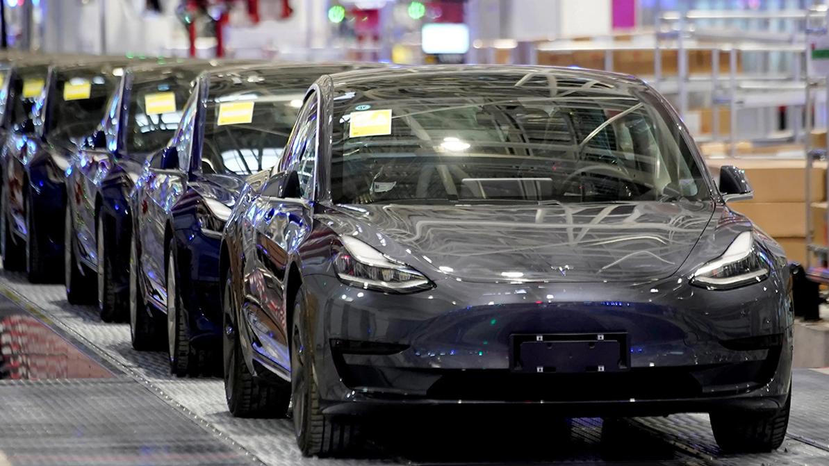 Рекордные продажи Tesla