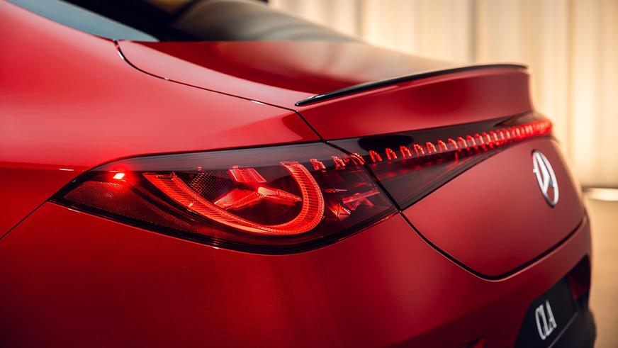 Новый Mercedes-Benz CLA представлен как электрокар и гибрид