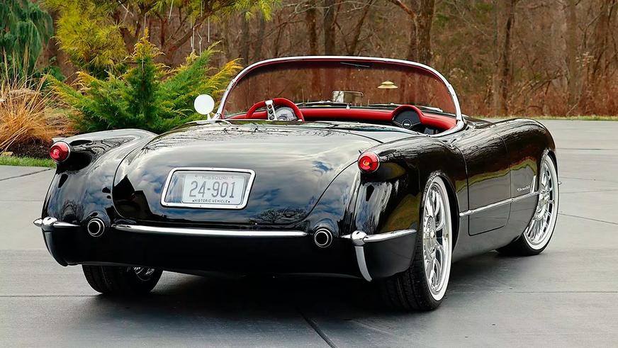 Искусно сделанный рестомод Corvette выставят на торги в США