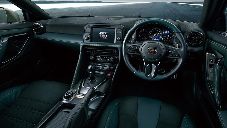 Nissan выпустила последний GT-R