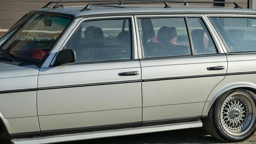 Редкий 45-летний универсал Mercedes-Benz оценили дороже нового S-класса