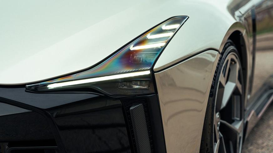 Один из самых редких Nissan GT-R в мире уйдёт с молотка