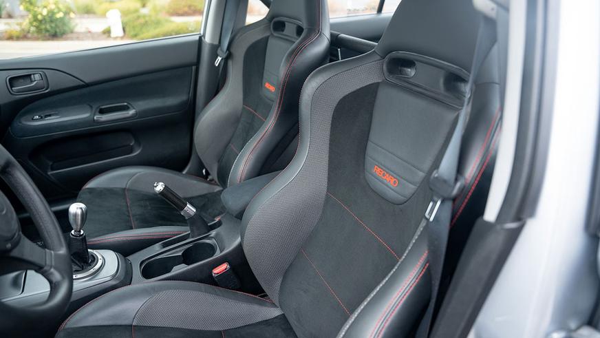 Lancer Evo IX почти без пробега нашли в США