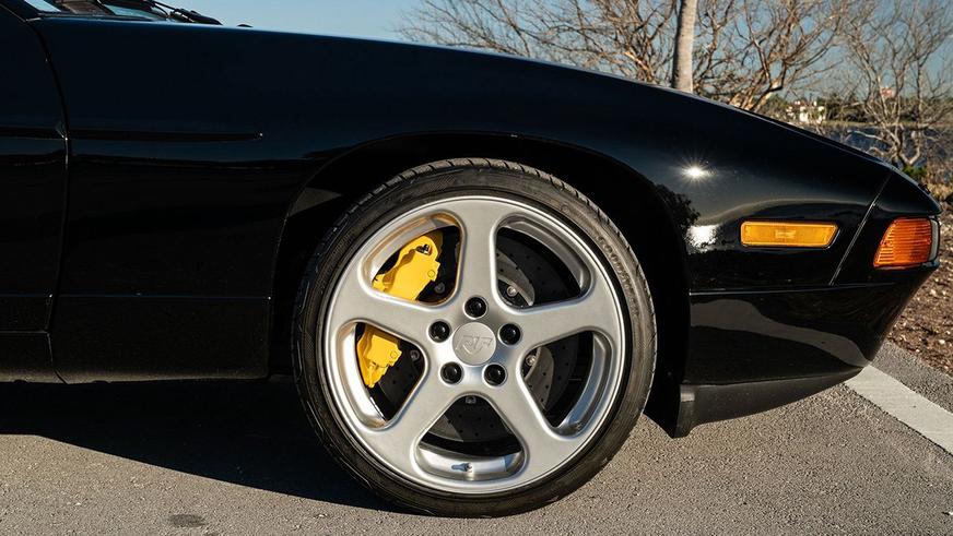 Уникальный RUF, построенный для главы Samsung, пустят с молотка