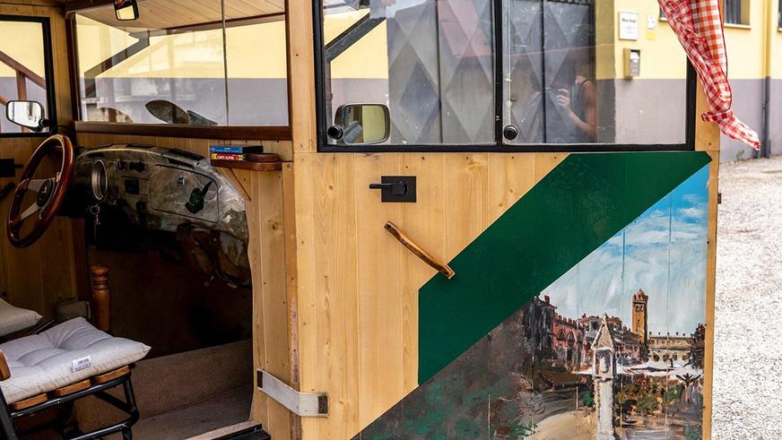 Избушка на жучьих ножках