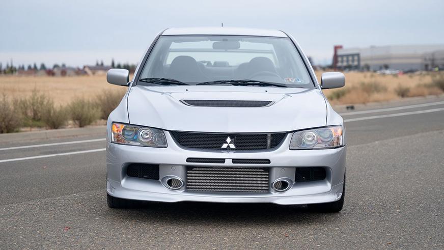 Lancer Evo IX почти без пробега нашли в США
