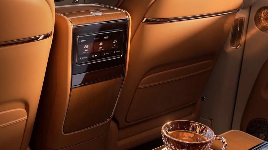 Maextro V800 обеспечит комфорт на уровне Rolls-Royce