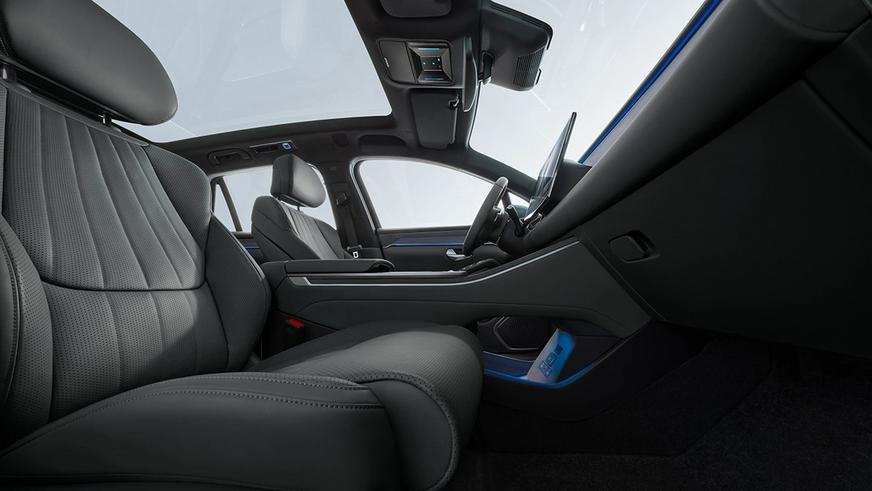 Гибрид BYD Atto 8 поступит в продажу в Казахстане в 2026 году