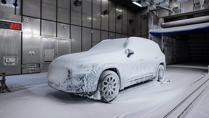 Mercedes-Benz показала салон нового GLB