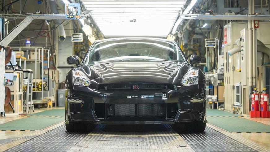 Nissan выпустила последний GT-R