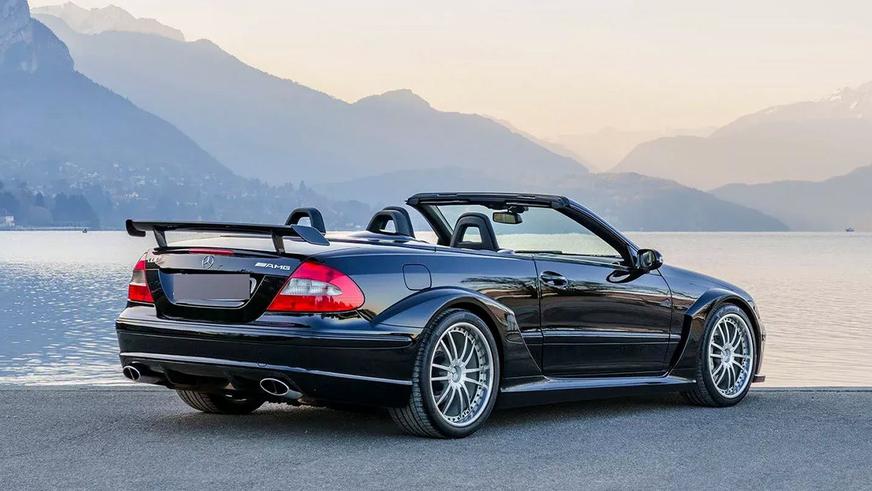 Редчайший Mercedes-Benz CLK DTM пустят с молотка