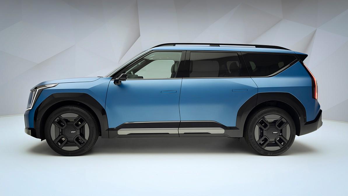 Сколько стоит Kia EV9 в Казахстане