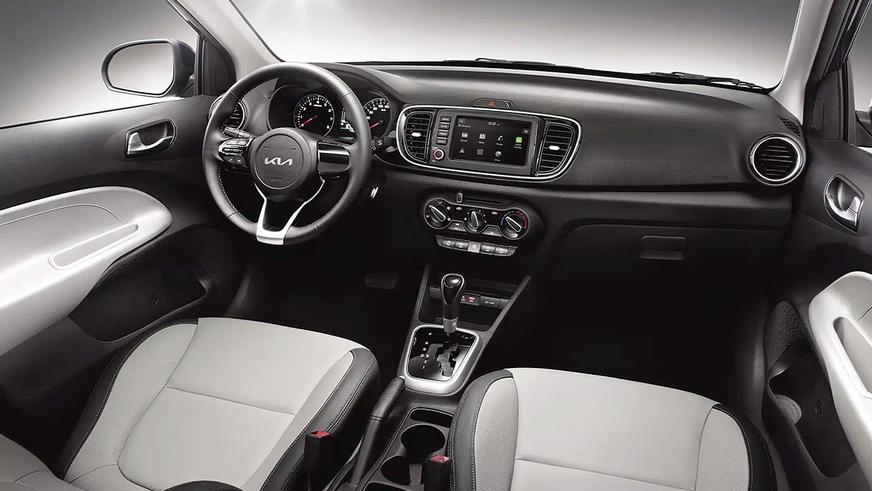 Озвучены цены на бюджетный седан Kia Soluto