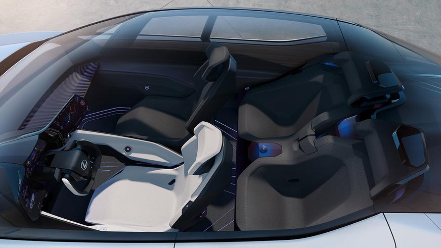 Lexus опубликовала тизер нового электромобиля RZ