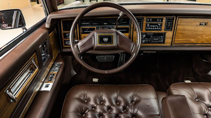 Cорокалетний Cadillac Eldorado с мизерным пробегом выставлен на продажу