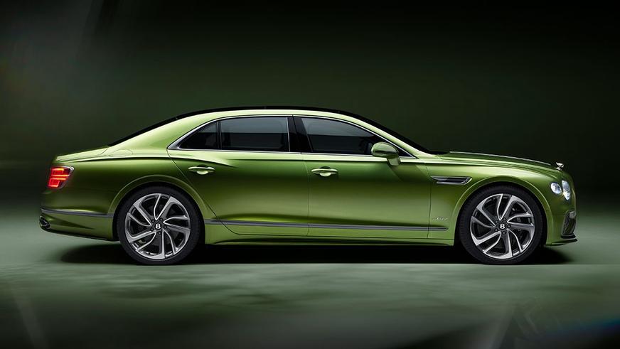 Седан Bentley Flying Spur стал мощным гибридом с V8