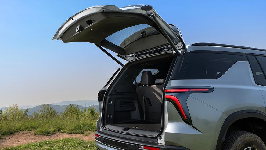 Новый Chevrolet Traverse сменил V6 на турбомотор 2.5