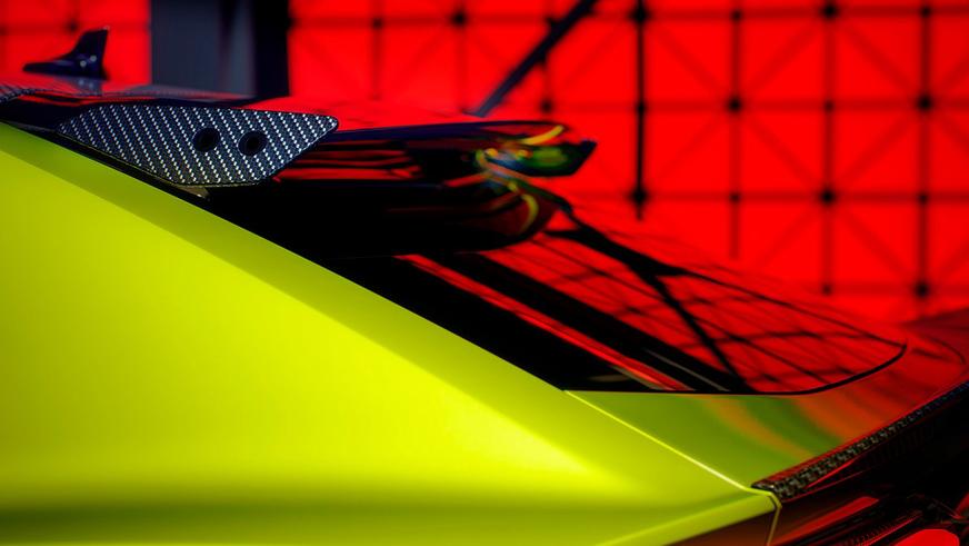 Представлен самый мощный заводской Lamborghini Urus