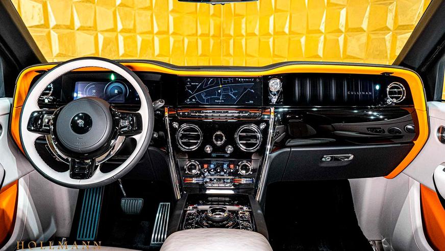 В продаже появился Rolls-Royce Cullinan от Mansory. Очень дорого