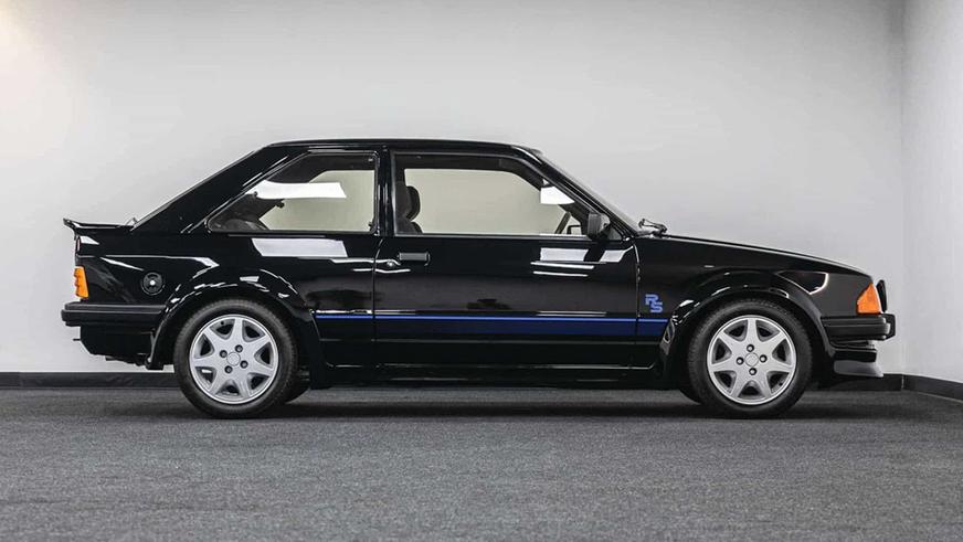 За Ford Escort RS Turbo из 1980-х заплатили 842 тысячи долларов