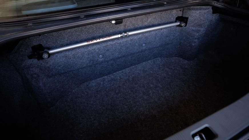 Практически новый Nissan Skyline GT-R продадут на аукционе