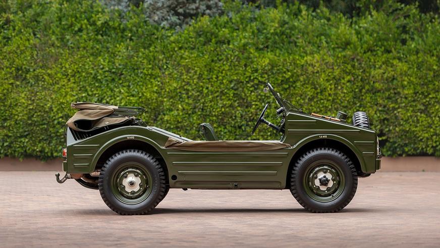 Прототип первого внедорожника Porsche пустят с молотка