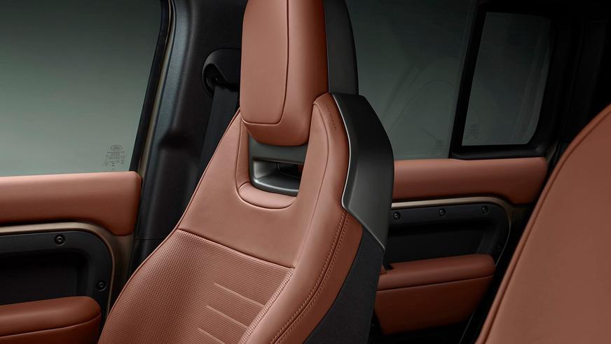 Land Rover доработает классический Defender в&nbsp;стиле нового Octa