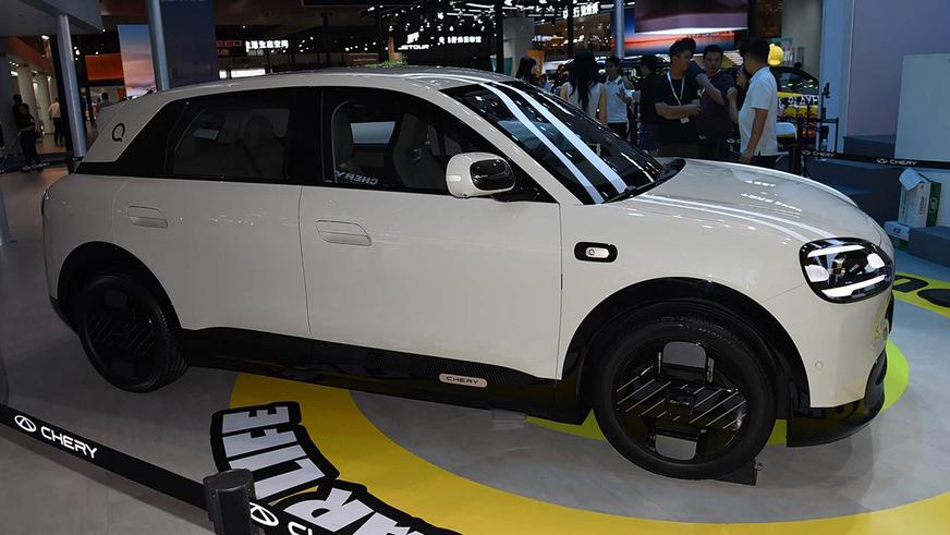 У Chery появился большой QQ — это недорогой электрокар