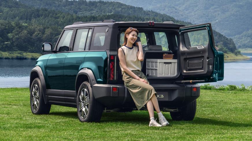 Chery показала два недорогих электрокроссовера из линейки Fulwin
