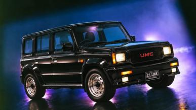 Ескі GMC Typhoon-ға ұқсайтын Suzuki Jimny