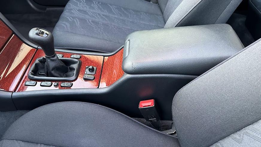 В США нашли E-Class (W210) с пробегом всего 22 тыс. км