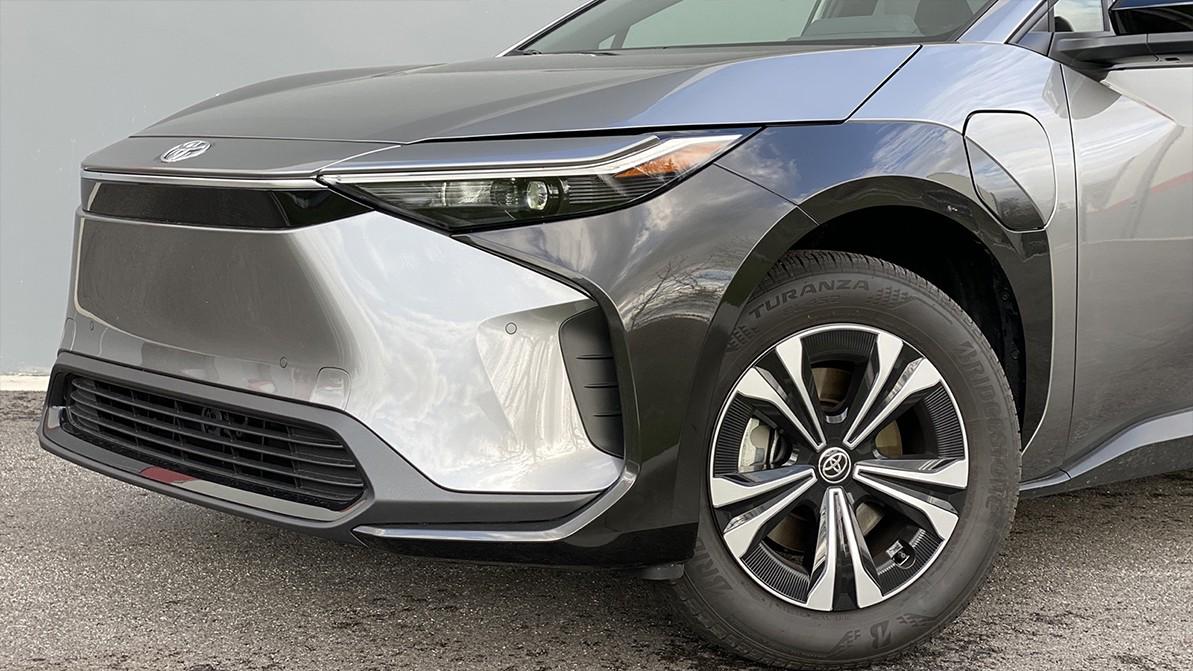 У новых Toyota отваливаются колёса