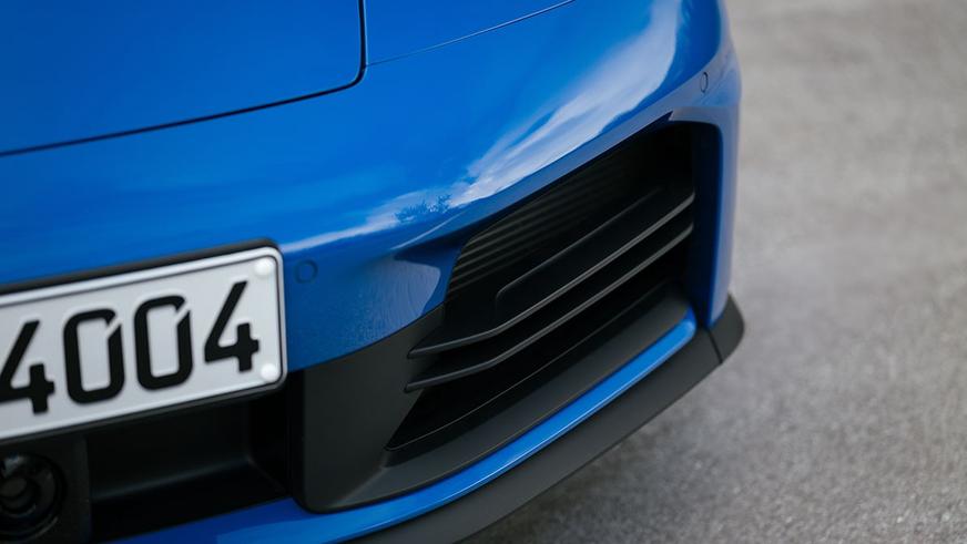 Porsche 911 обновился и впервые стал гибридом